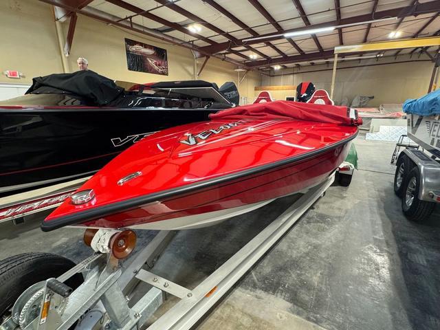 2026 Velocity Powerboats 22 Punisher