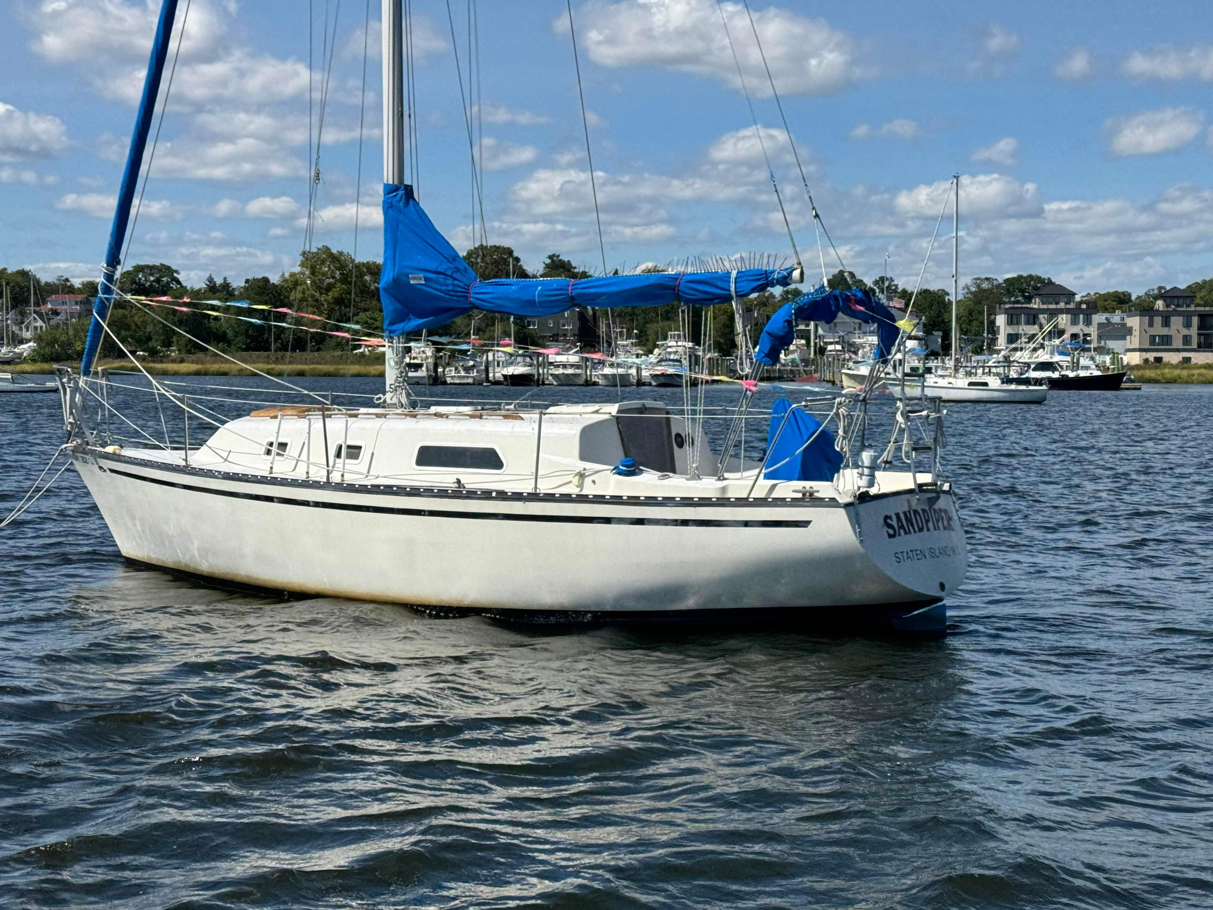 1976 Hunter 30
