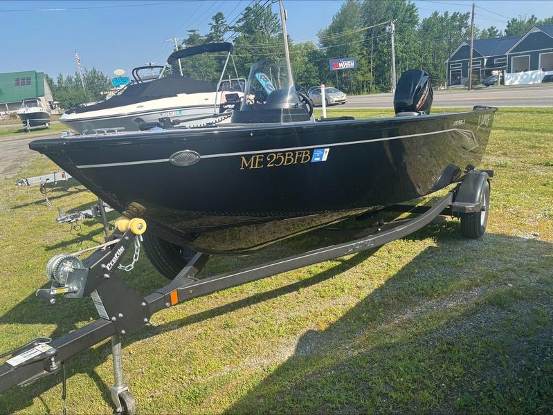 2022 Lund 1650 Rebel XL Tiller