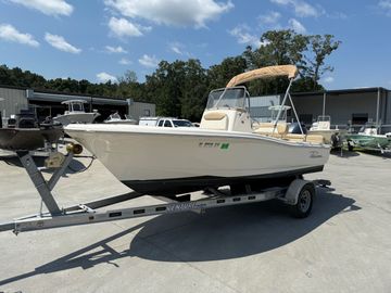 2021 Pioneer Islander 180