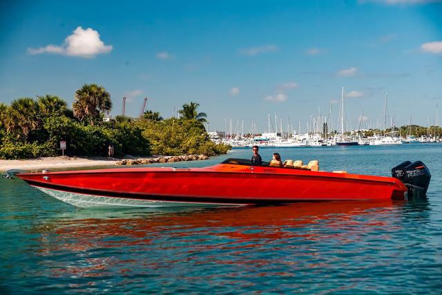 2025 Velocity Powerboats 430VRX
