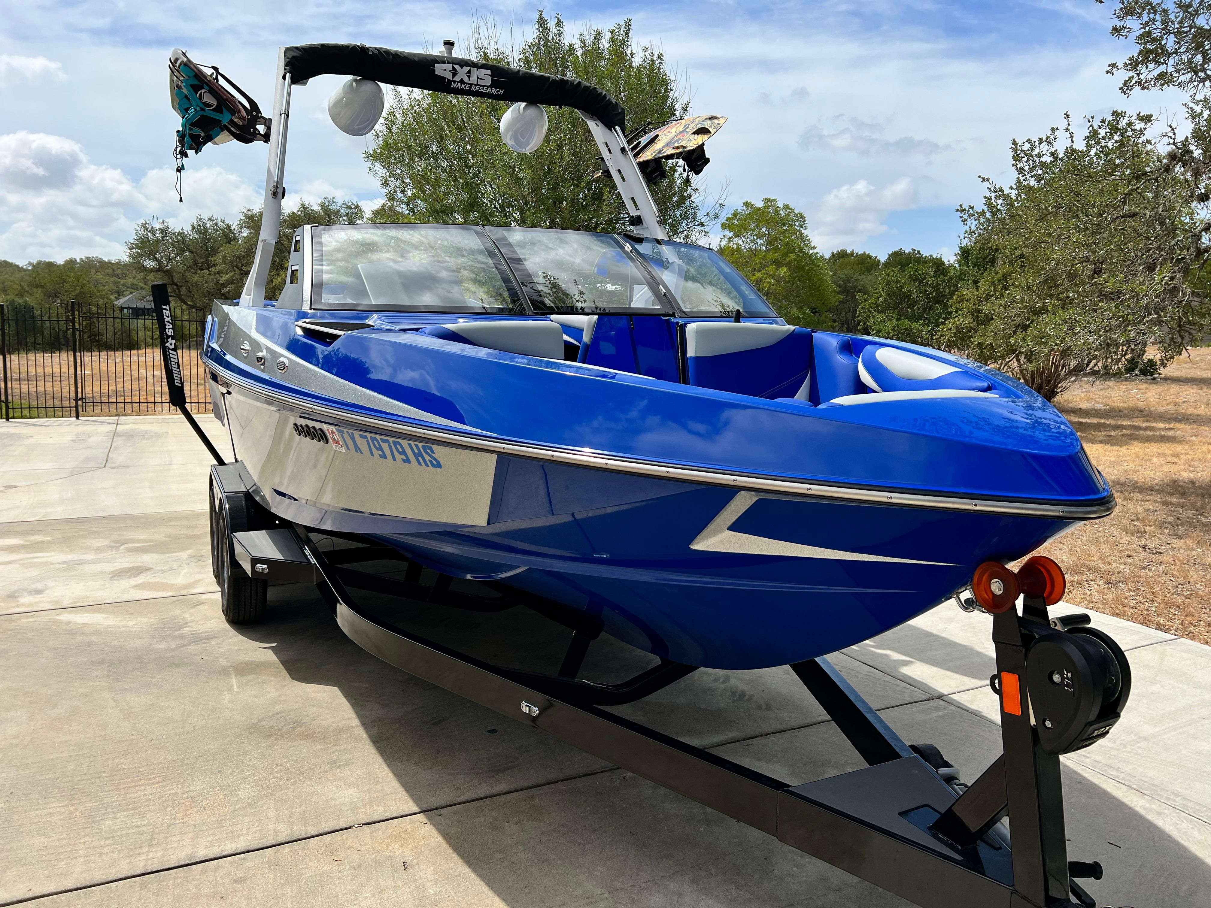 2019 Axis T23