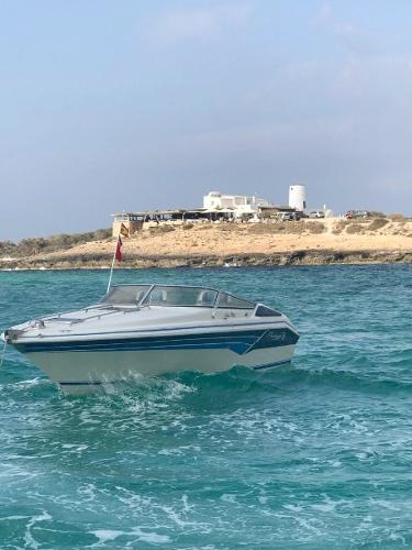 1989 Sea Ray Pachanga 27