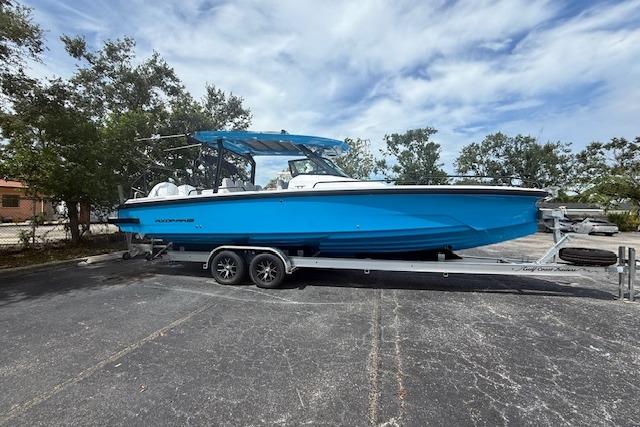 2025 Axopar 29 Sun Top
