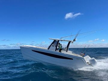 2024 Aquila 28 Molokai