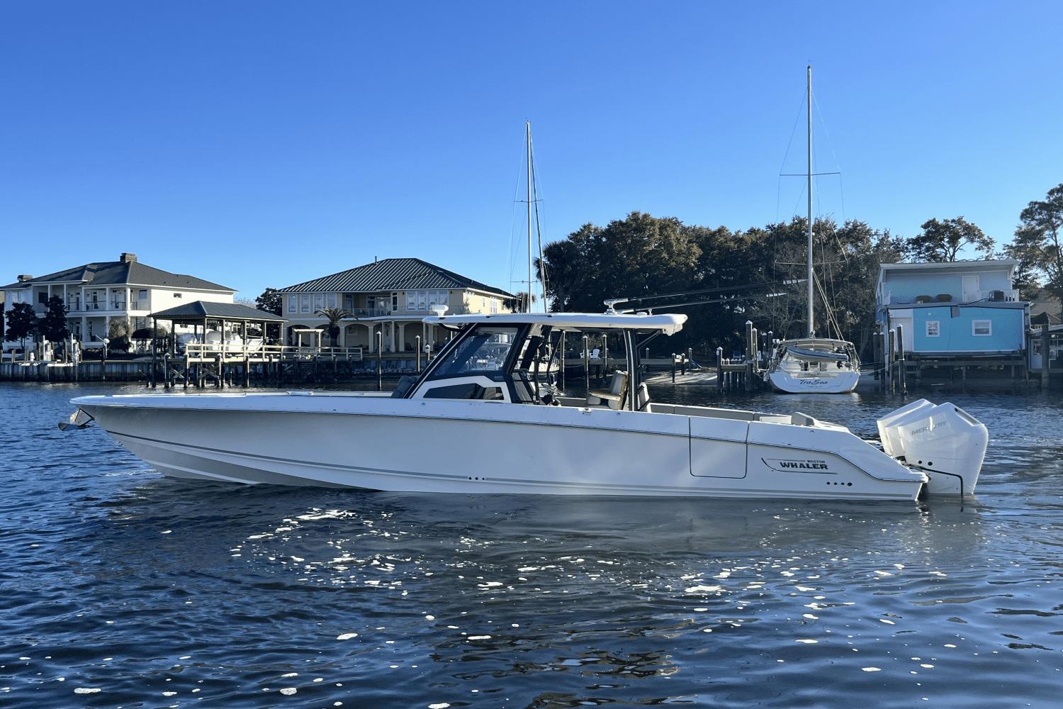 2024 Boston Whaler 380 Outrage
