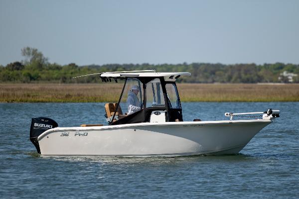 2022 Sea Pro 219 Center Console