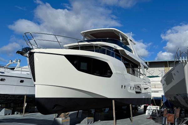 2021 Absolute Navetta 68