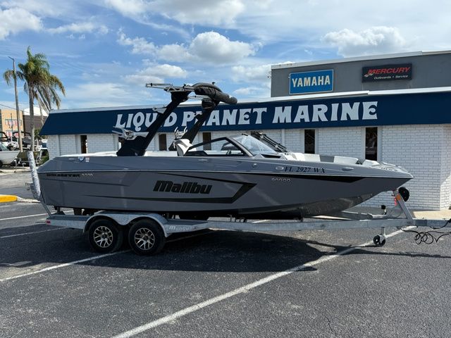 2021 Malibu Wakesetter 23 MXZ