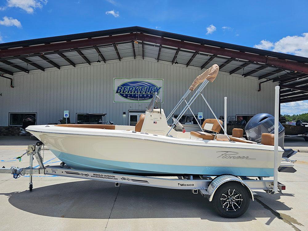 2026 Pioneer 180 Islander