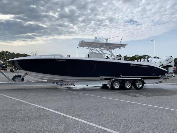 2019 Midnight Express 39 Cuddy
