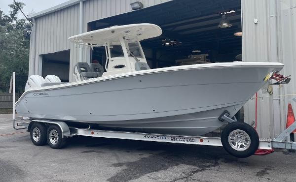 2024 Cobia 262 Center Console