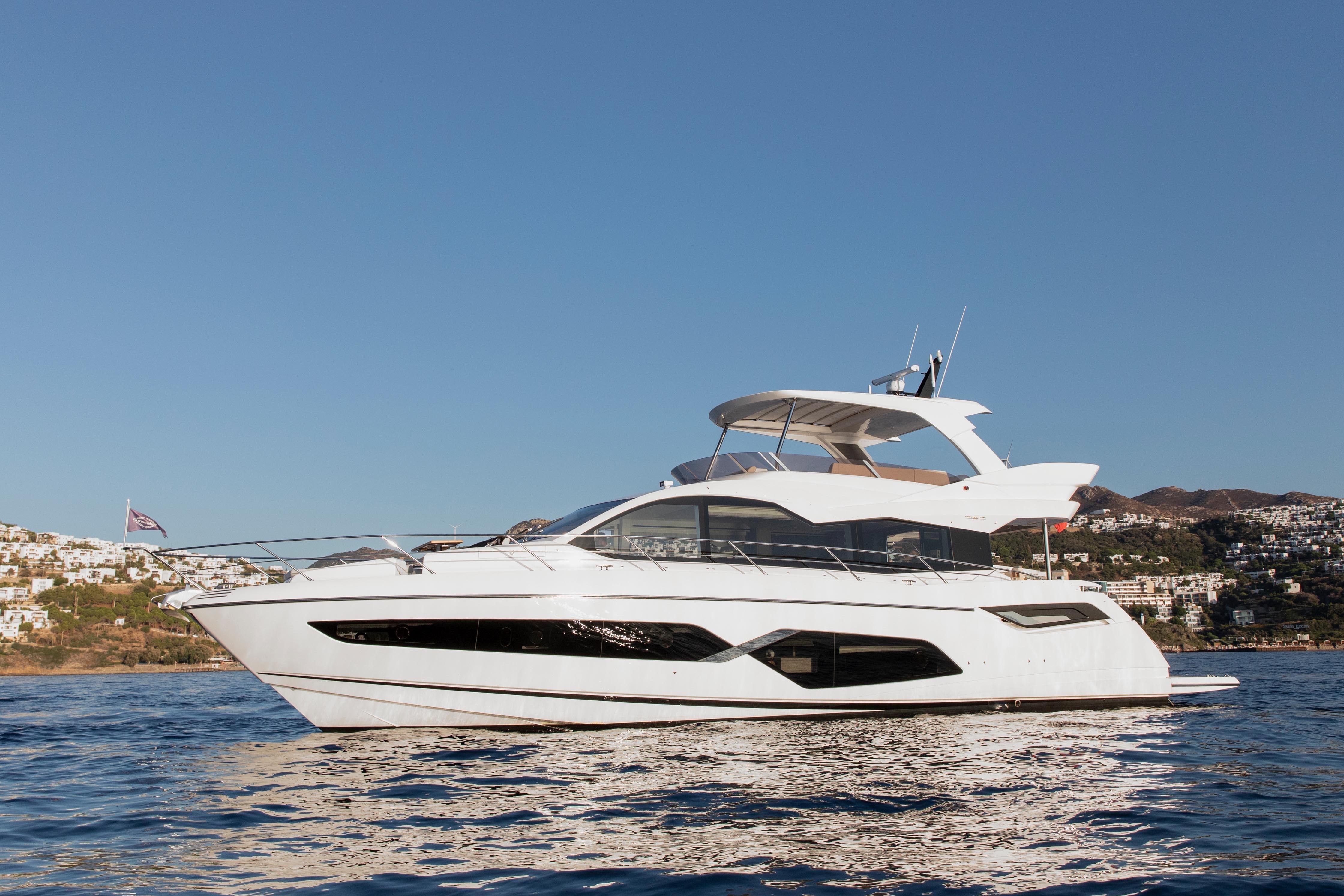 2021 Sunseeker Manhattan 68