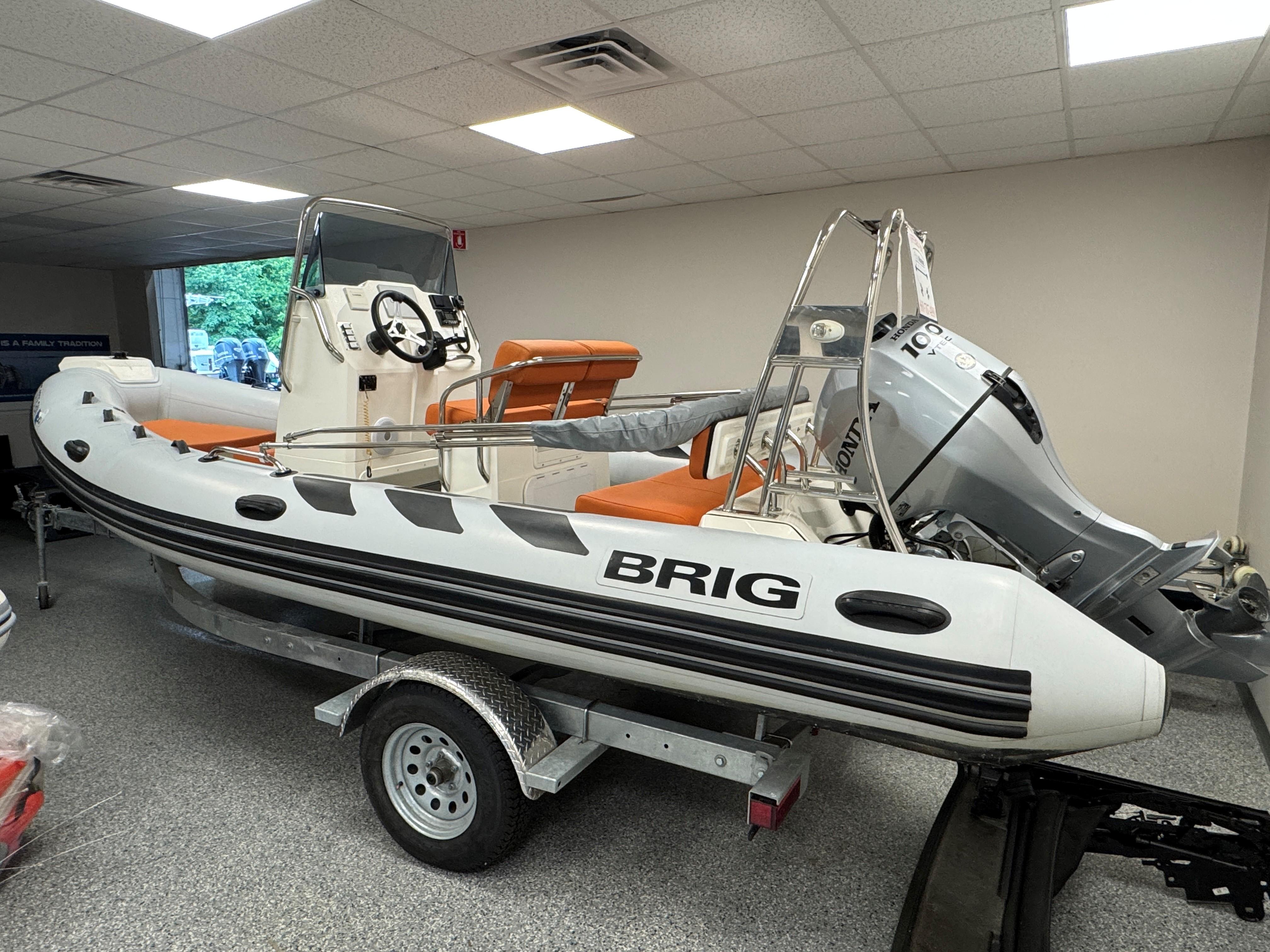 Brig Navigator 570