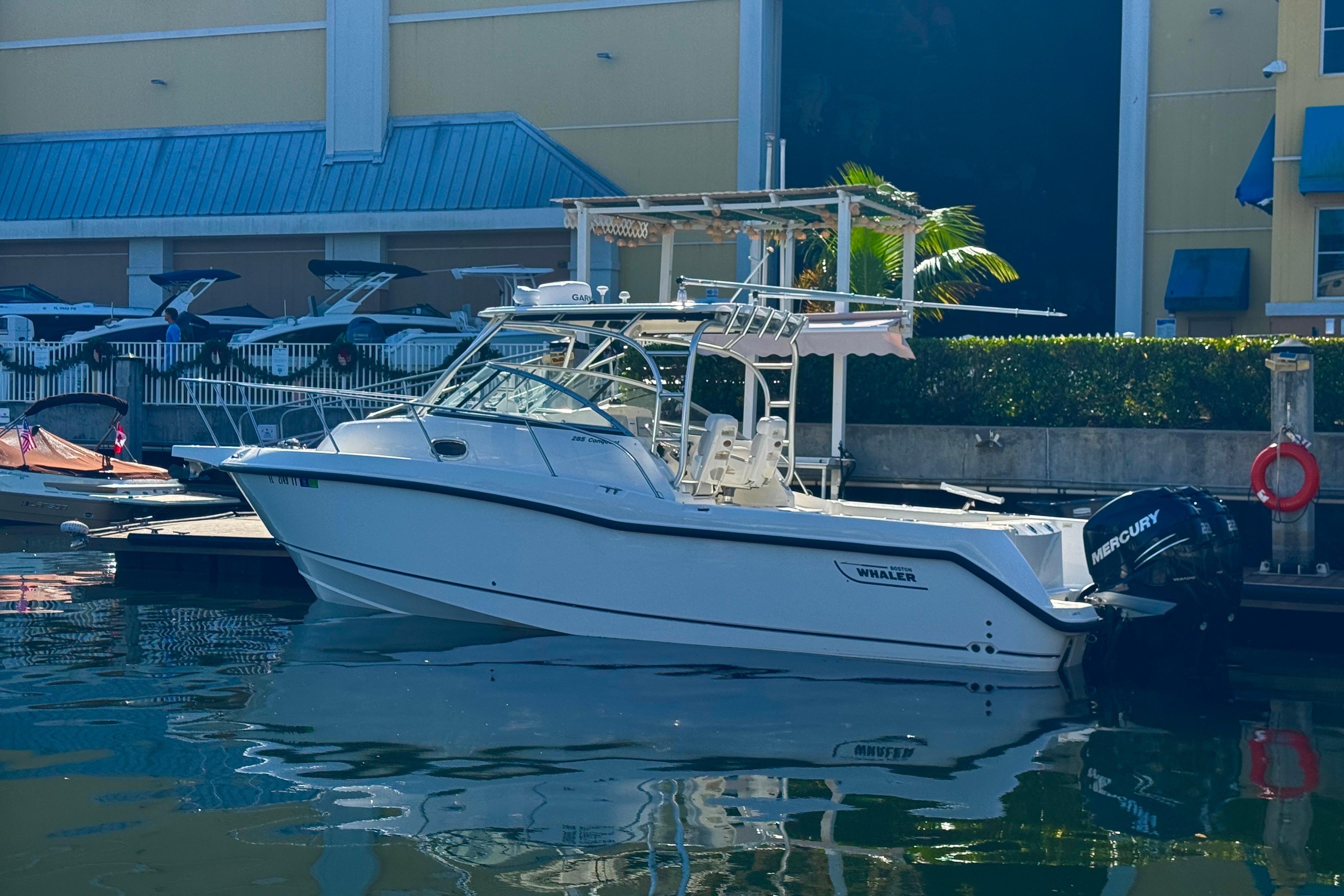 2008 Boston Whaler 285 Conquest