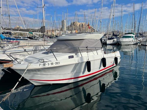 2016 Beneteau 780 ob