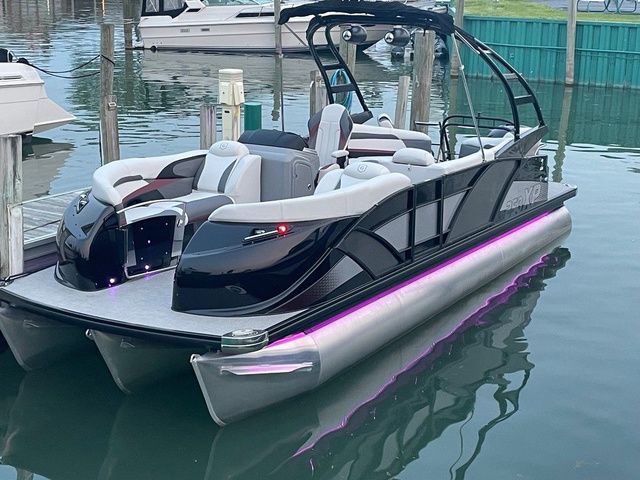 Godfrey Marine AP 250 Express