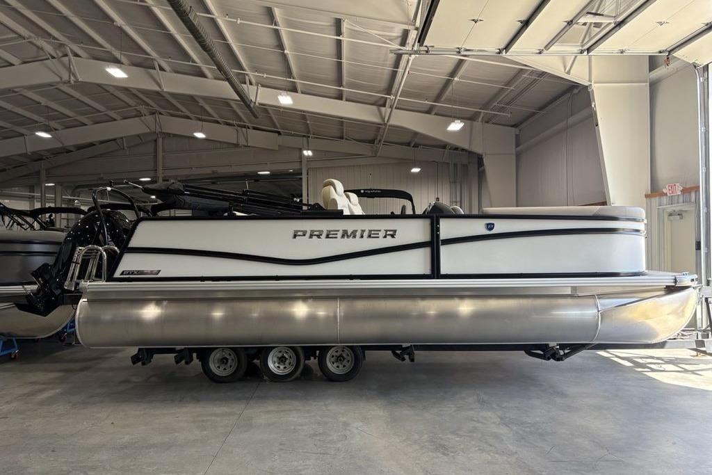 2026 Premier 220 SUNSCAPE RL