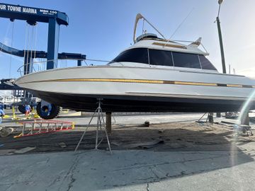 1984 Custom 38 Custom