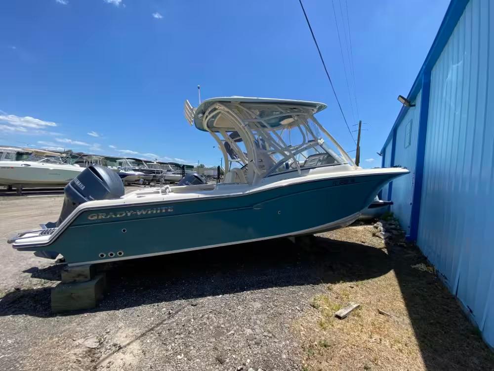 2018 Grady-White 235 Freedom