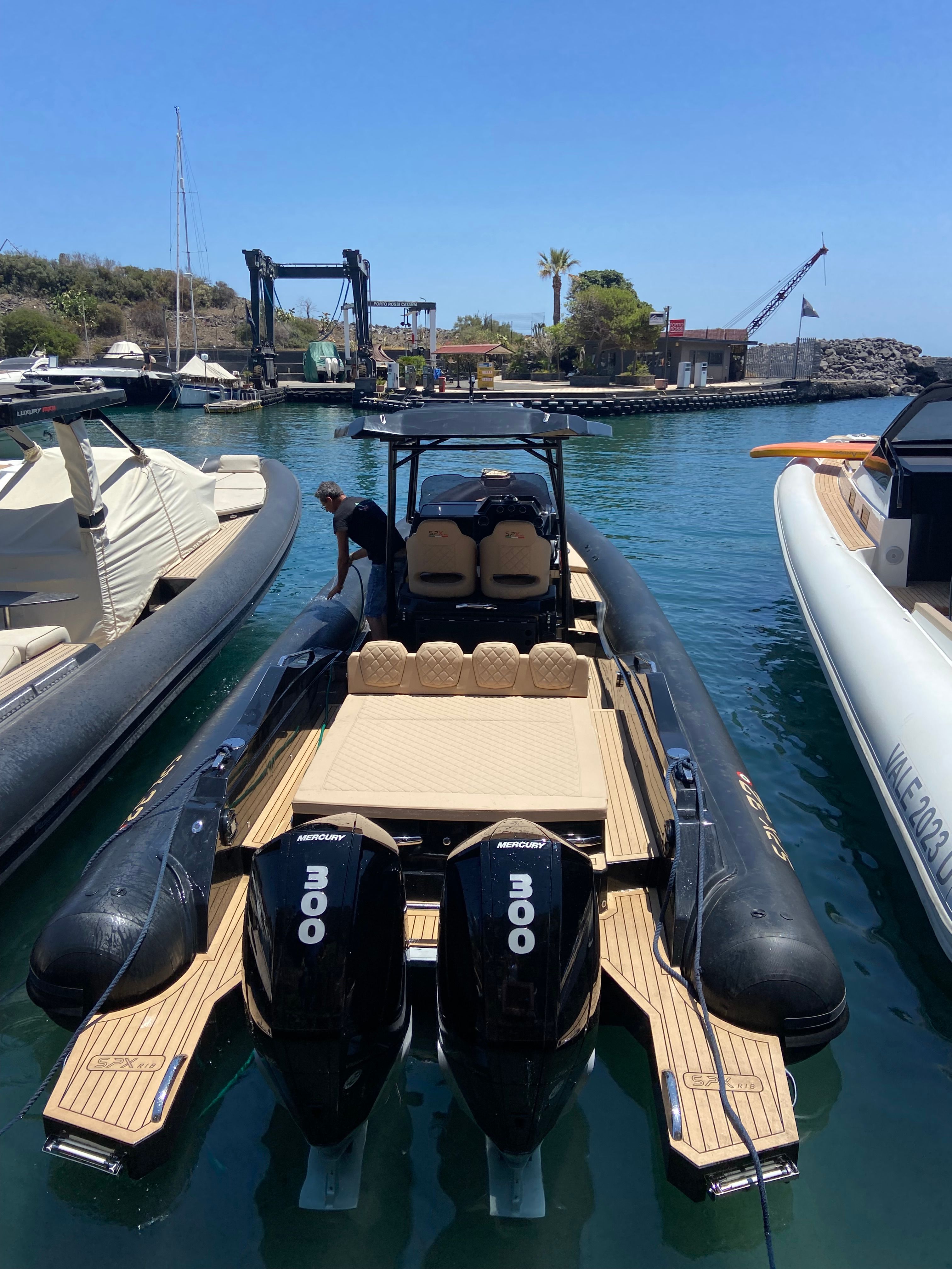 2024 SPX RIB 32