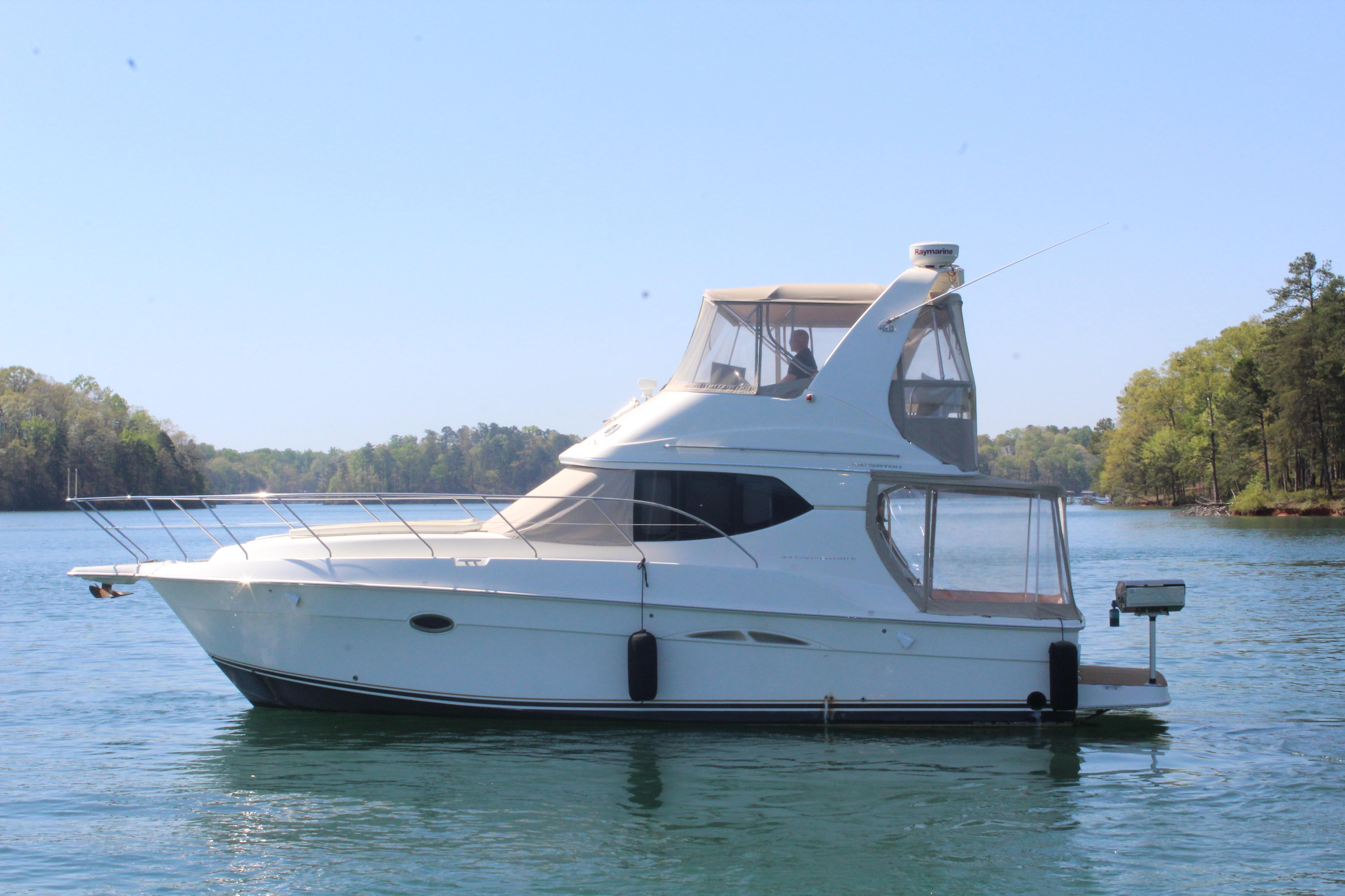 2005 Silverton 34 Convertible