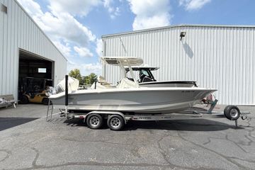 2023 Boston Whaler 250 Dauntless
