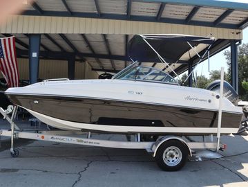 2023 HURRICANE BOATS SunDeck SD 187 OB