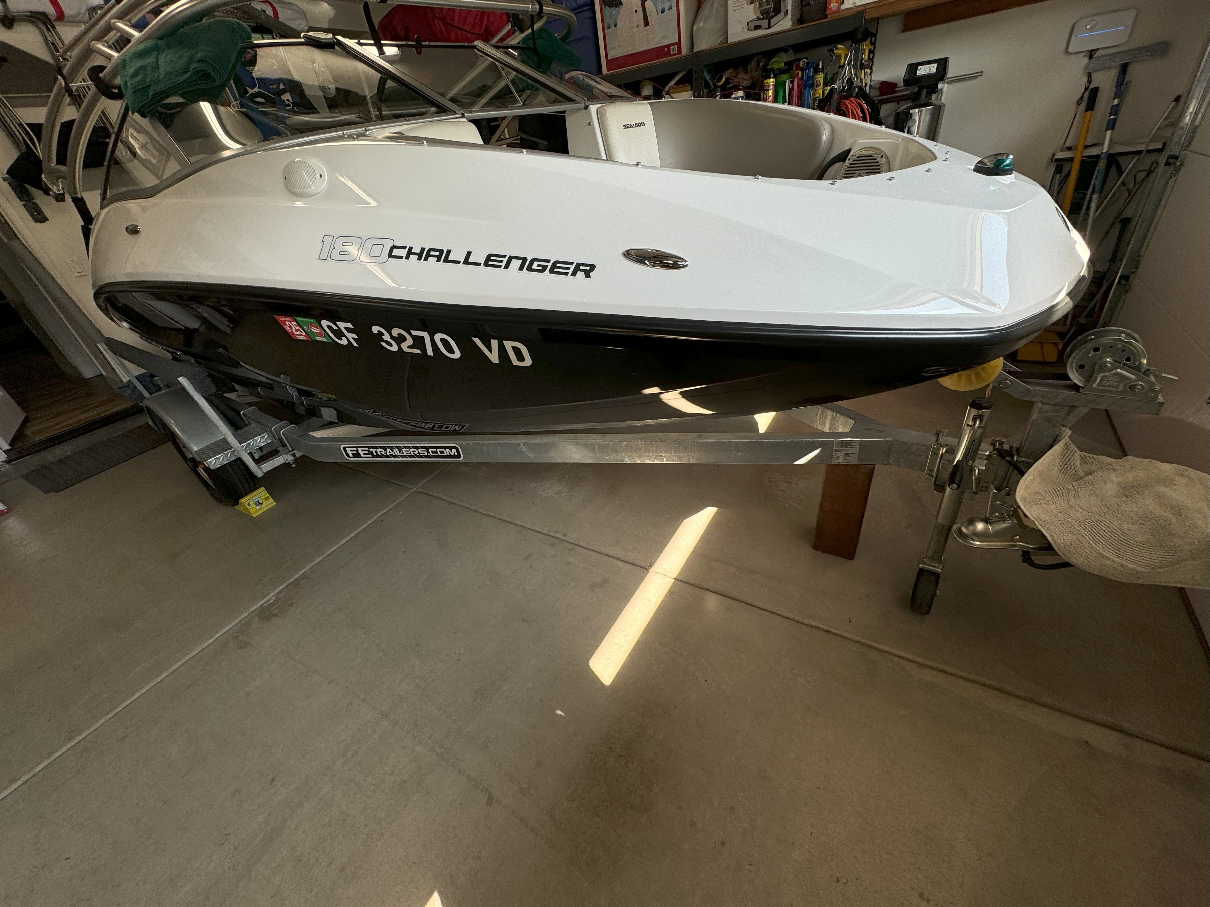 2011 Sea-Doo Sport Boats 180 Challenger SE