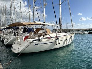 Bavaria 37 Cruiser .