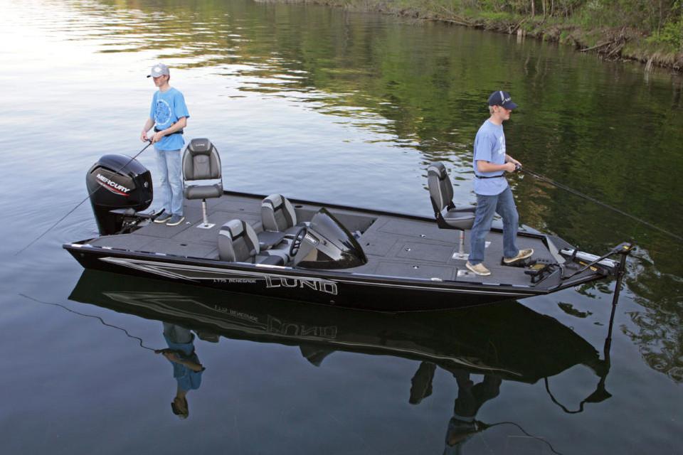 Lund Boat image