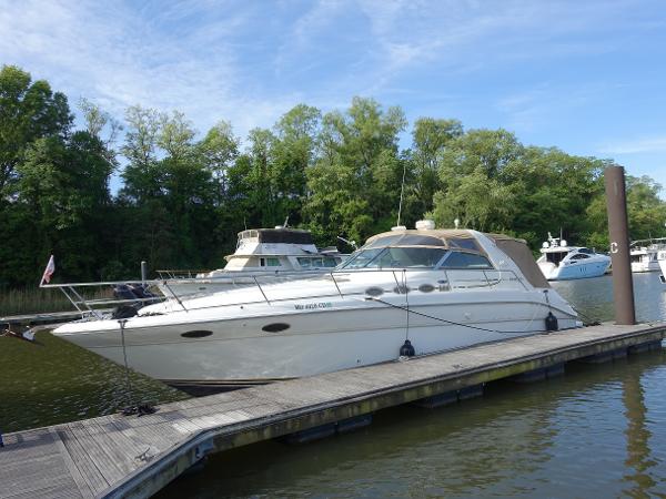 1996 Sea Ray 370 Sundancer