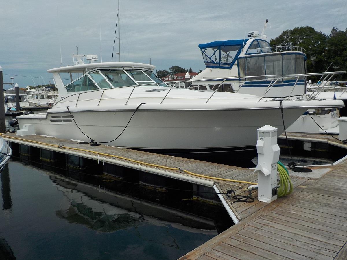 2000 Tiara Yachts 4100 Open, Bow thruster