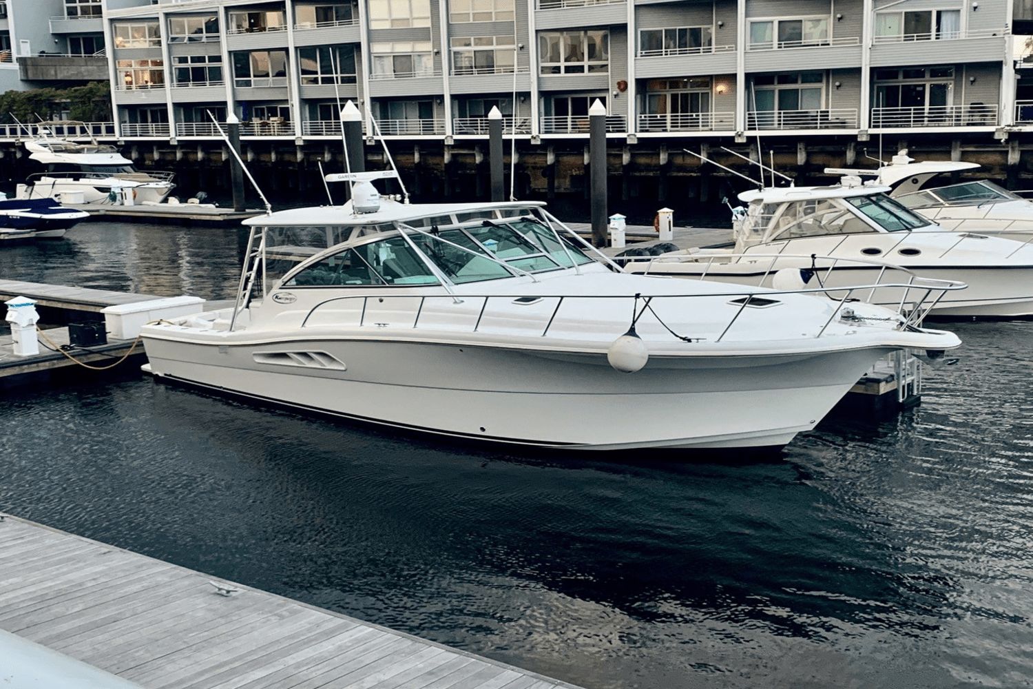 2011 Rampage 41 Express
