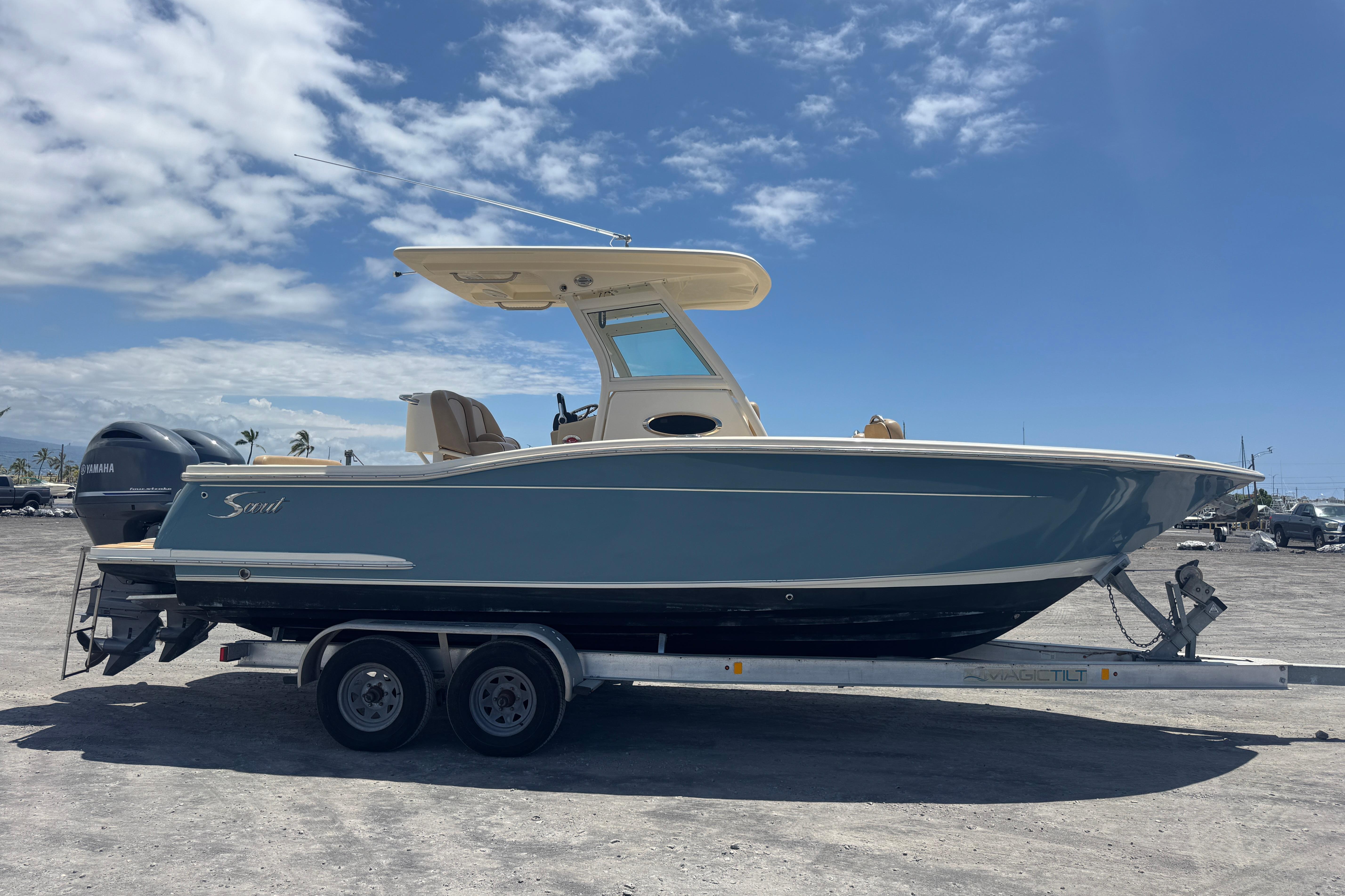 2018 Scout 255 LXF