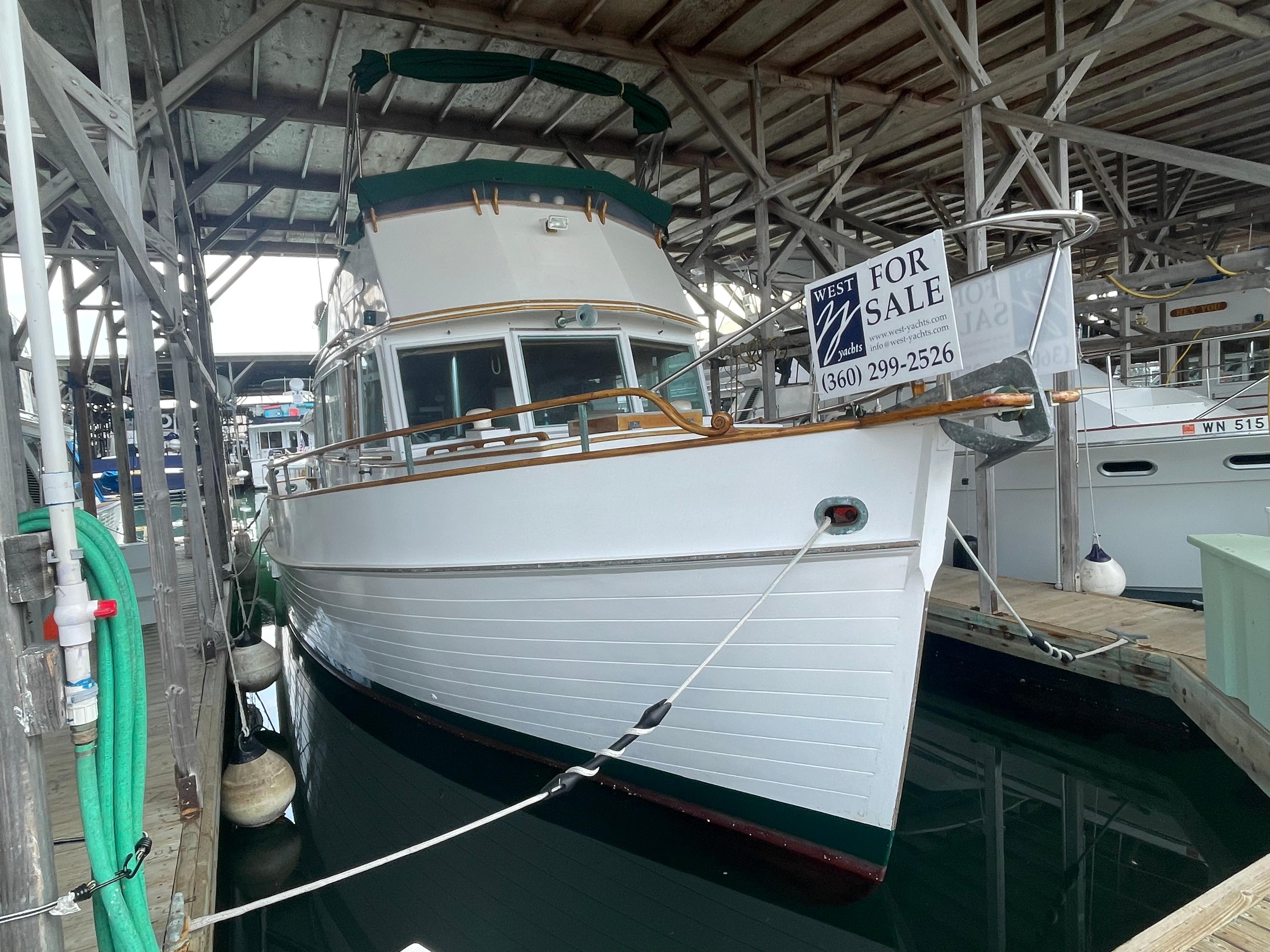 1972 Grand Banks 42 Classic