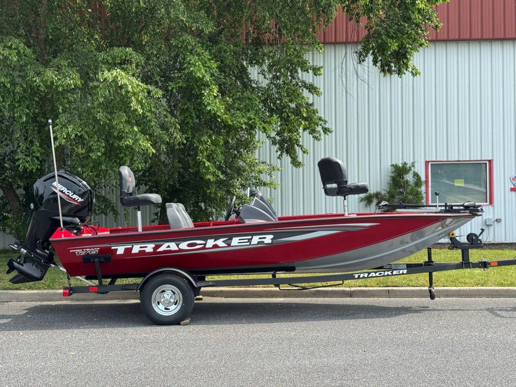 2025 Tracker Pro Team 175
