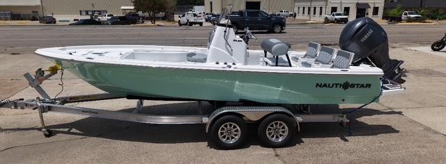 2026 NauticStar 214 Bay