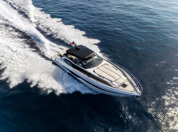 2025 Sunseeker Superhawk 55