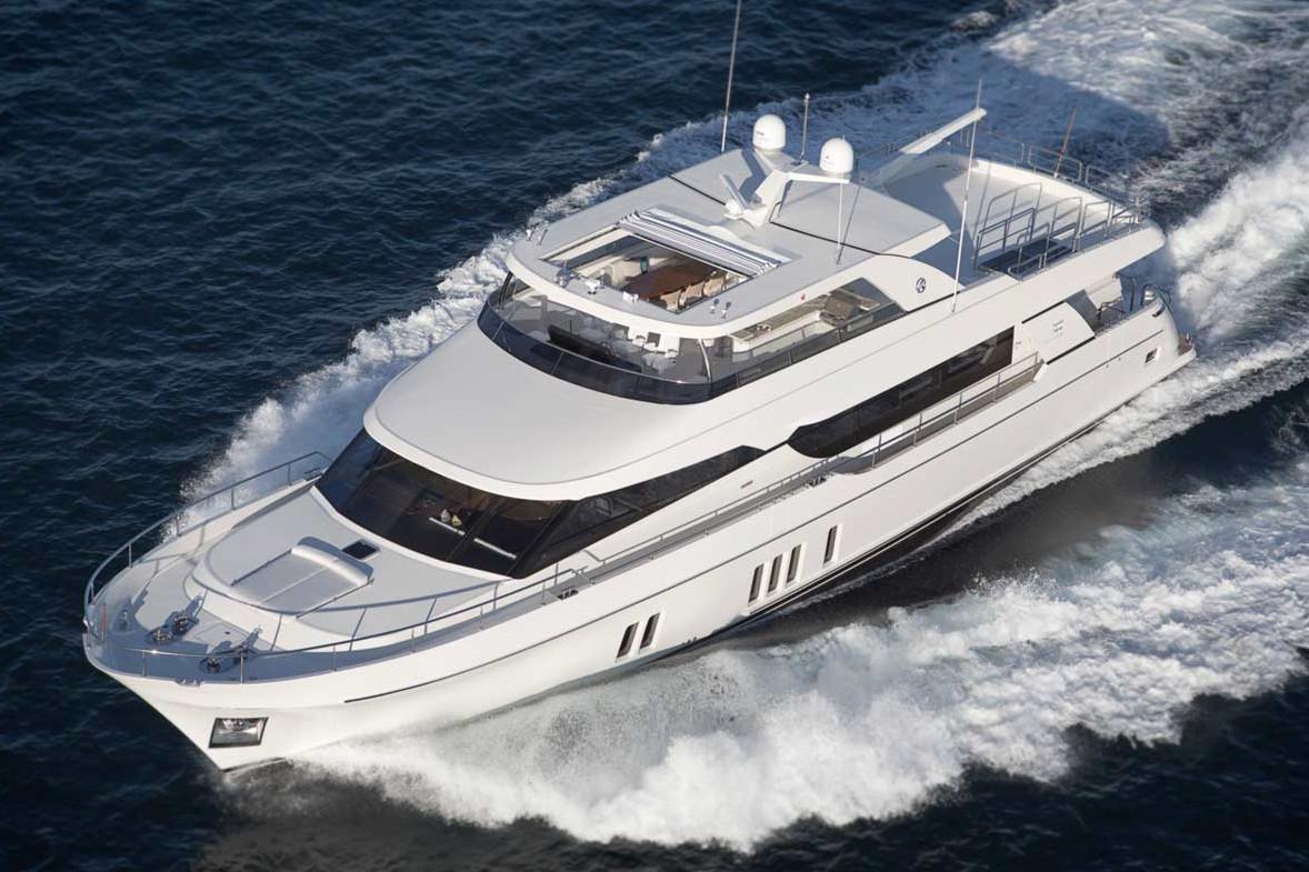 Ocean Alexander Boat image