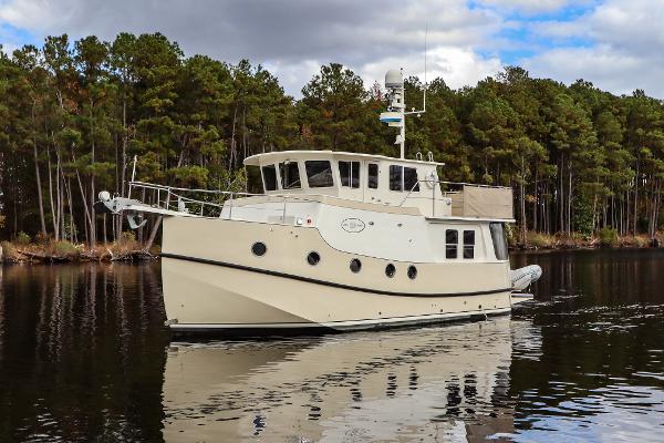 Great Harbour GH37 LITTLE LADY Profile