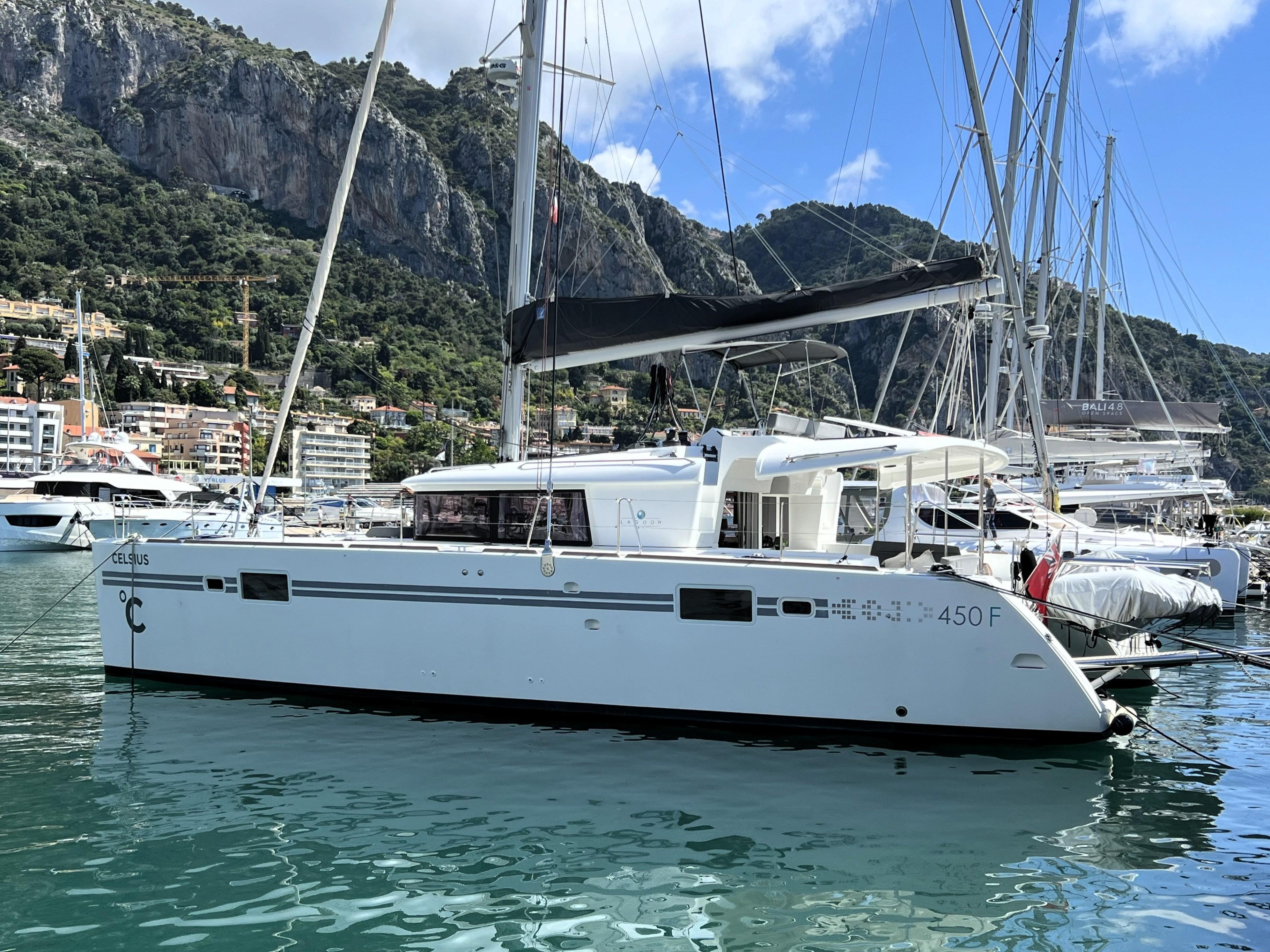 2016 Lagoon 450 F