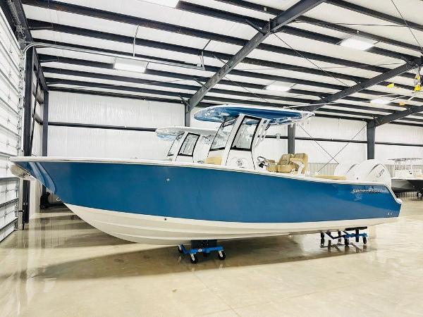 2025 Sportsman Open 252 Center Console