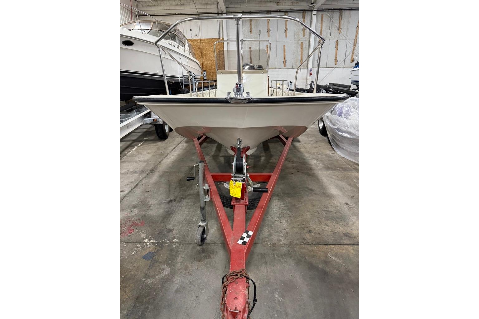 1982 Boston Whaler 17 Montauk