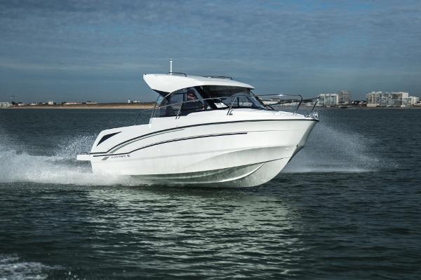 2023 Beneteau Antares 6 OB