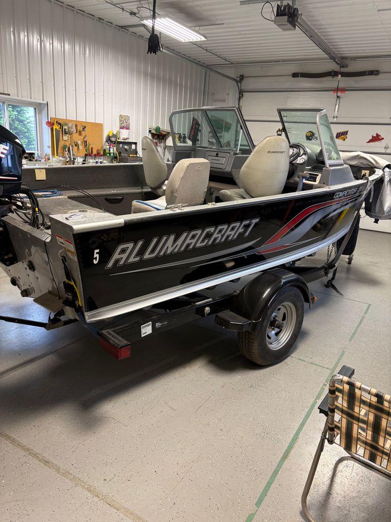 2011 Alumacraft Competitor