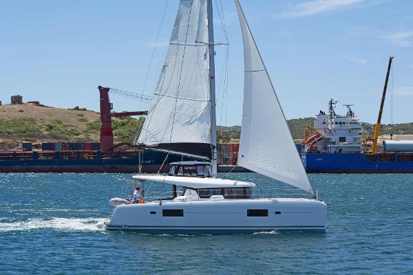 2017 Lagoon 42