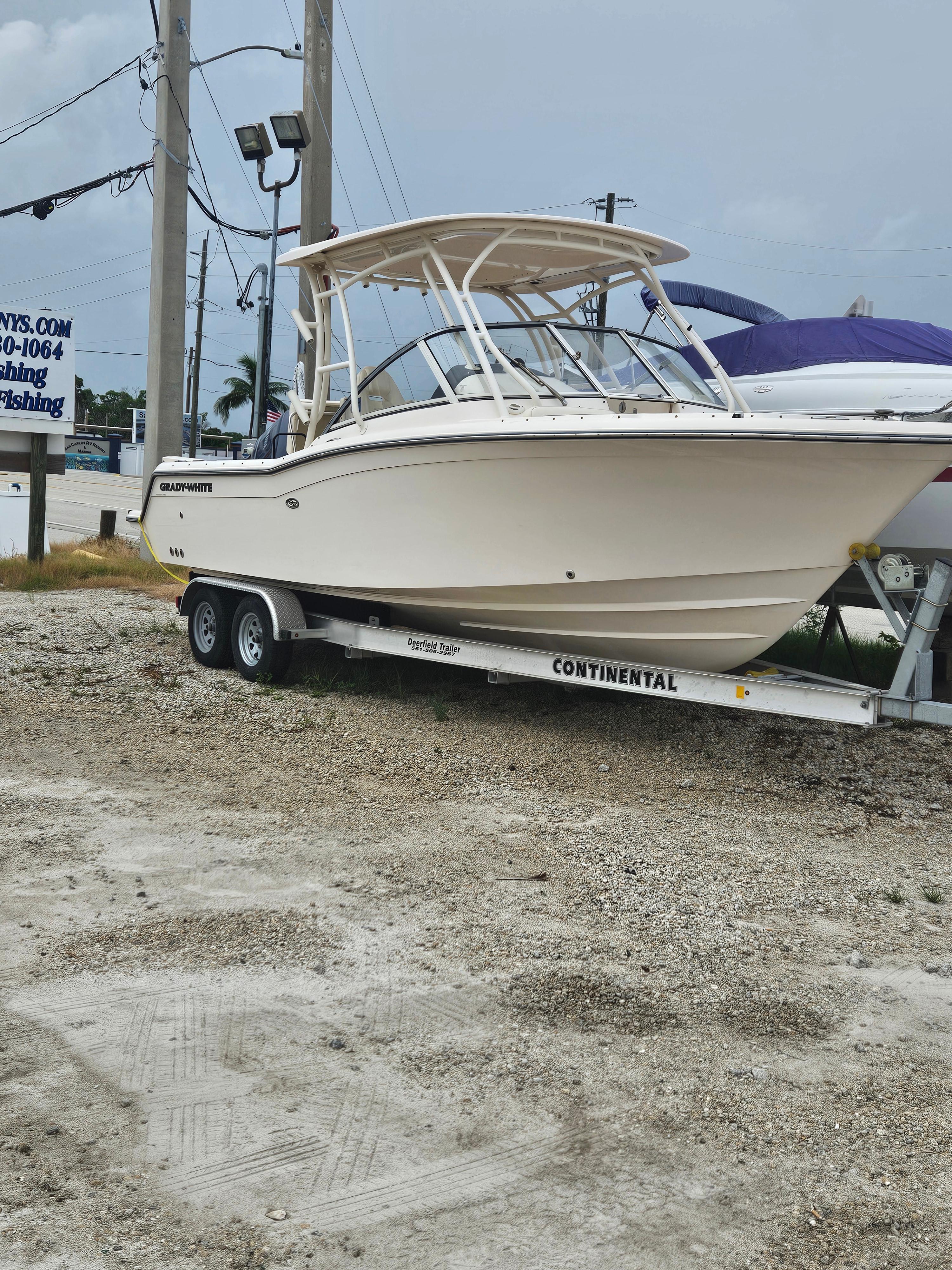 2019 Grady-White Freedom 235