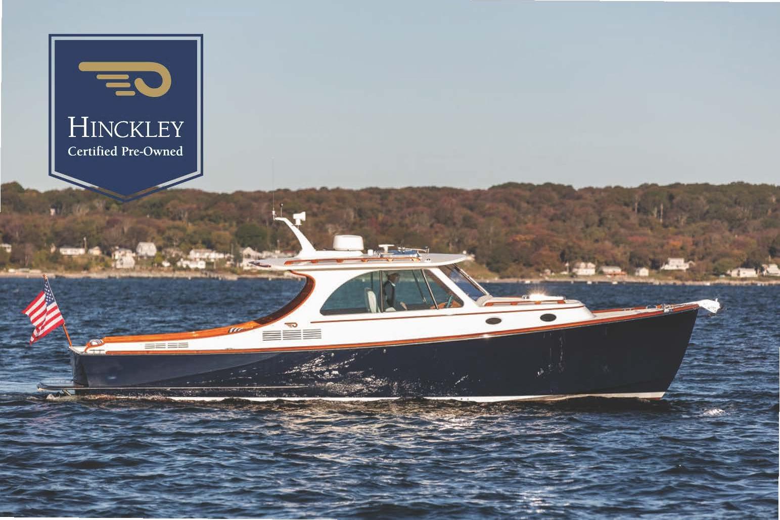 2023 Hinckley Picnic Boat 34 S