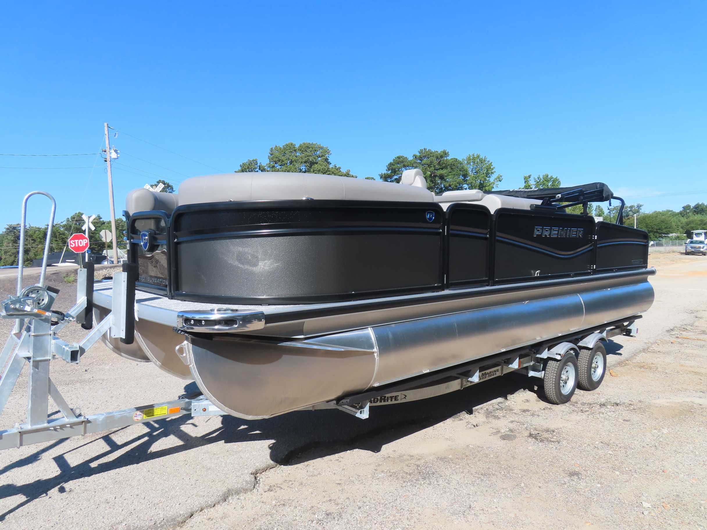 2026 Premier 230 Sunsation ANGLER 2PT (PTX 28)